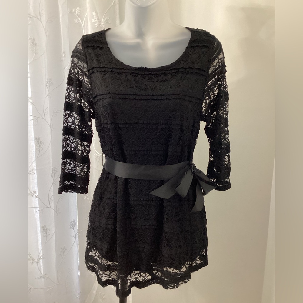Ma Cherie Maternity Lace Blouse - Small